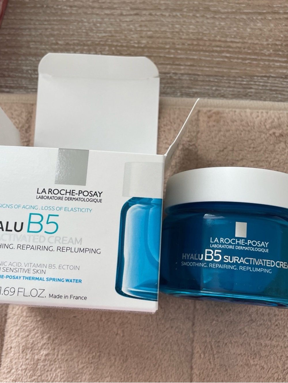 Hyalu B5 Suractivé Blue Repairing Cream